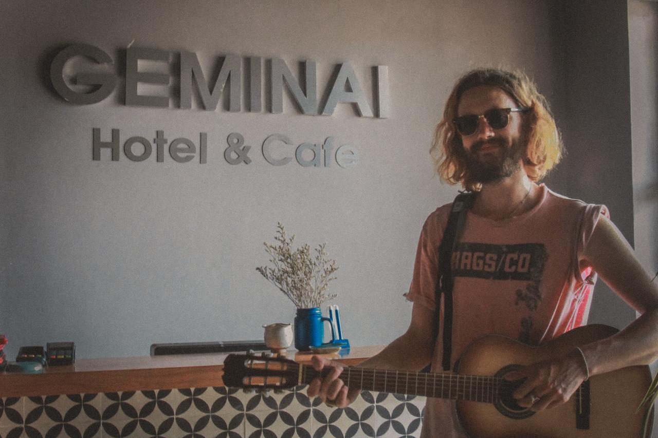 Geminai Hotel&Café Dong Hoi Extérieur photo