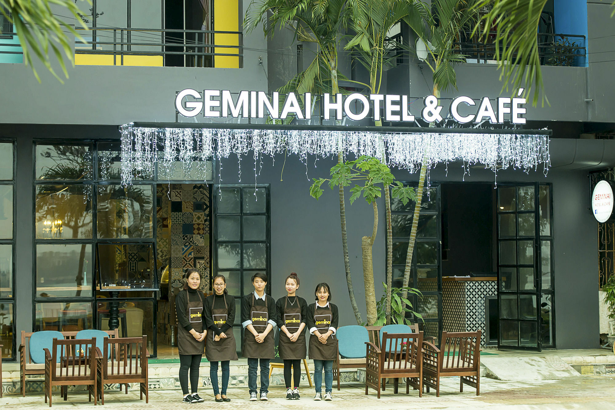 Geminai Hotel&Café Dong Hoi Extérieur photo